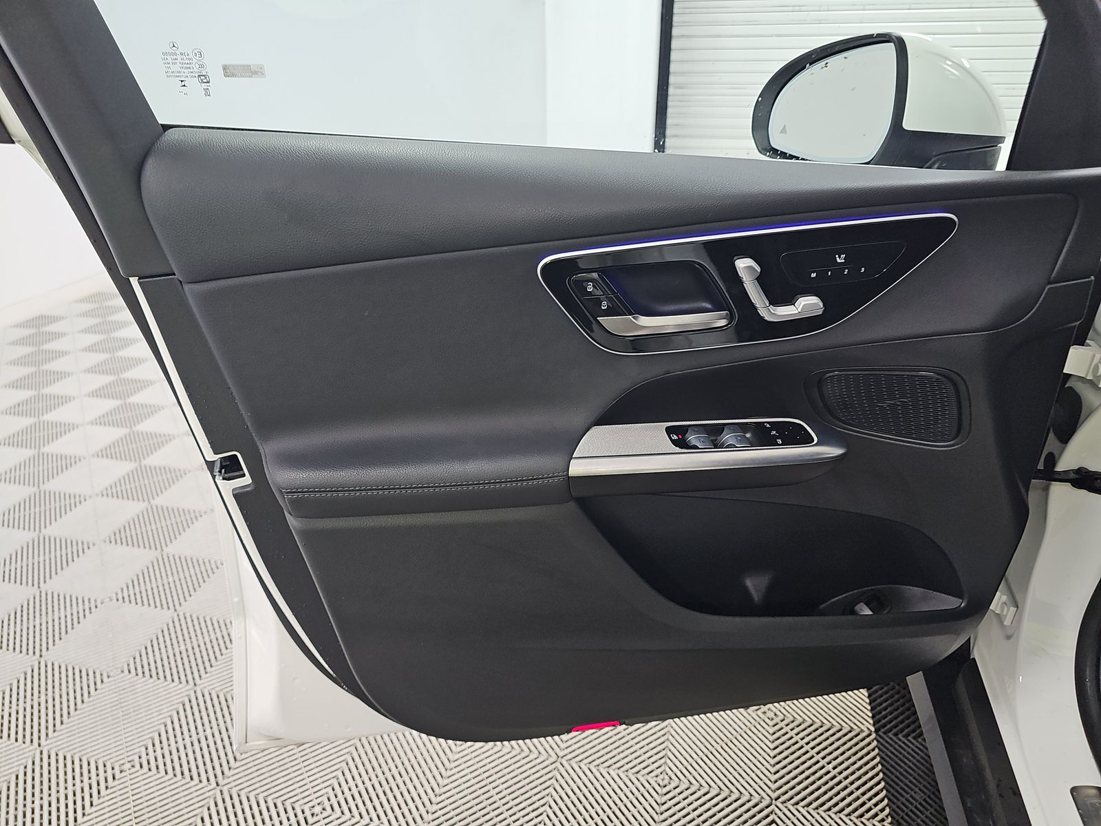 MERCEDES-BENZ GLC-CLASS - 10