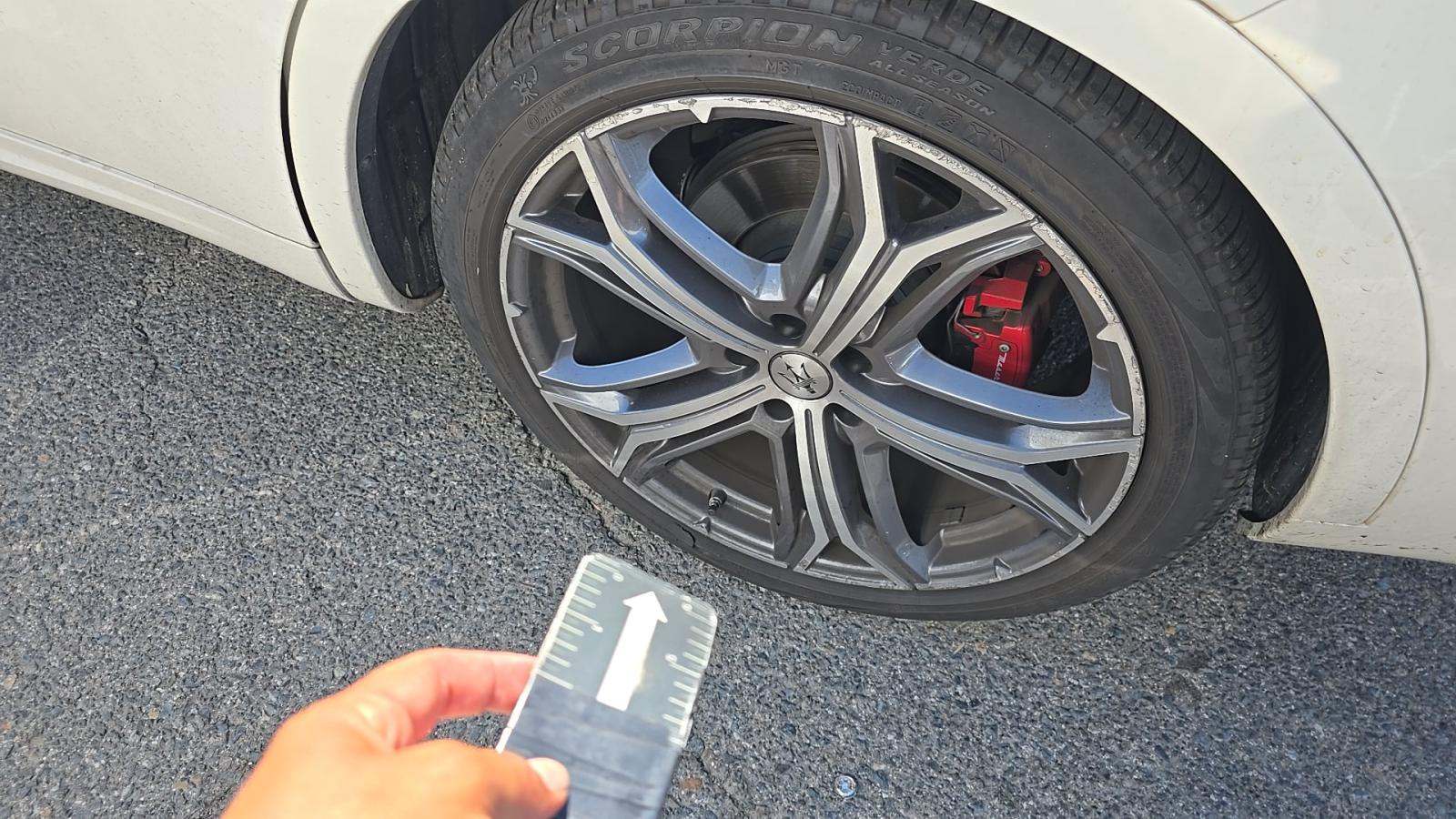 2021 Maserati Levante Base AWD