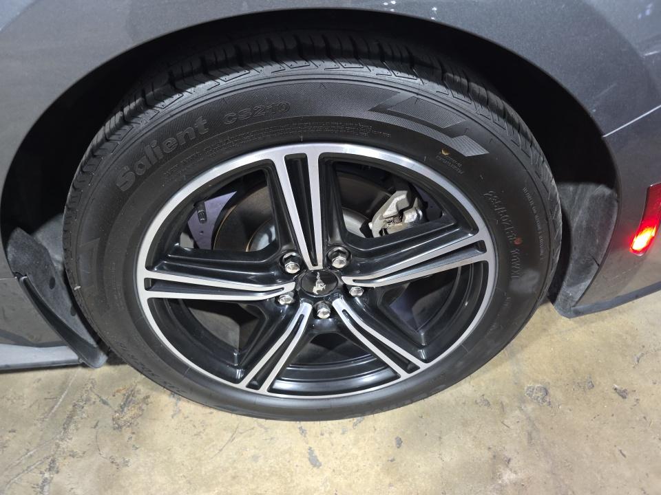 2024 Ford Mustang EcoBoost Premium RWD