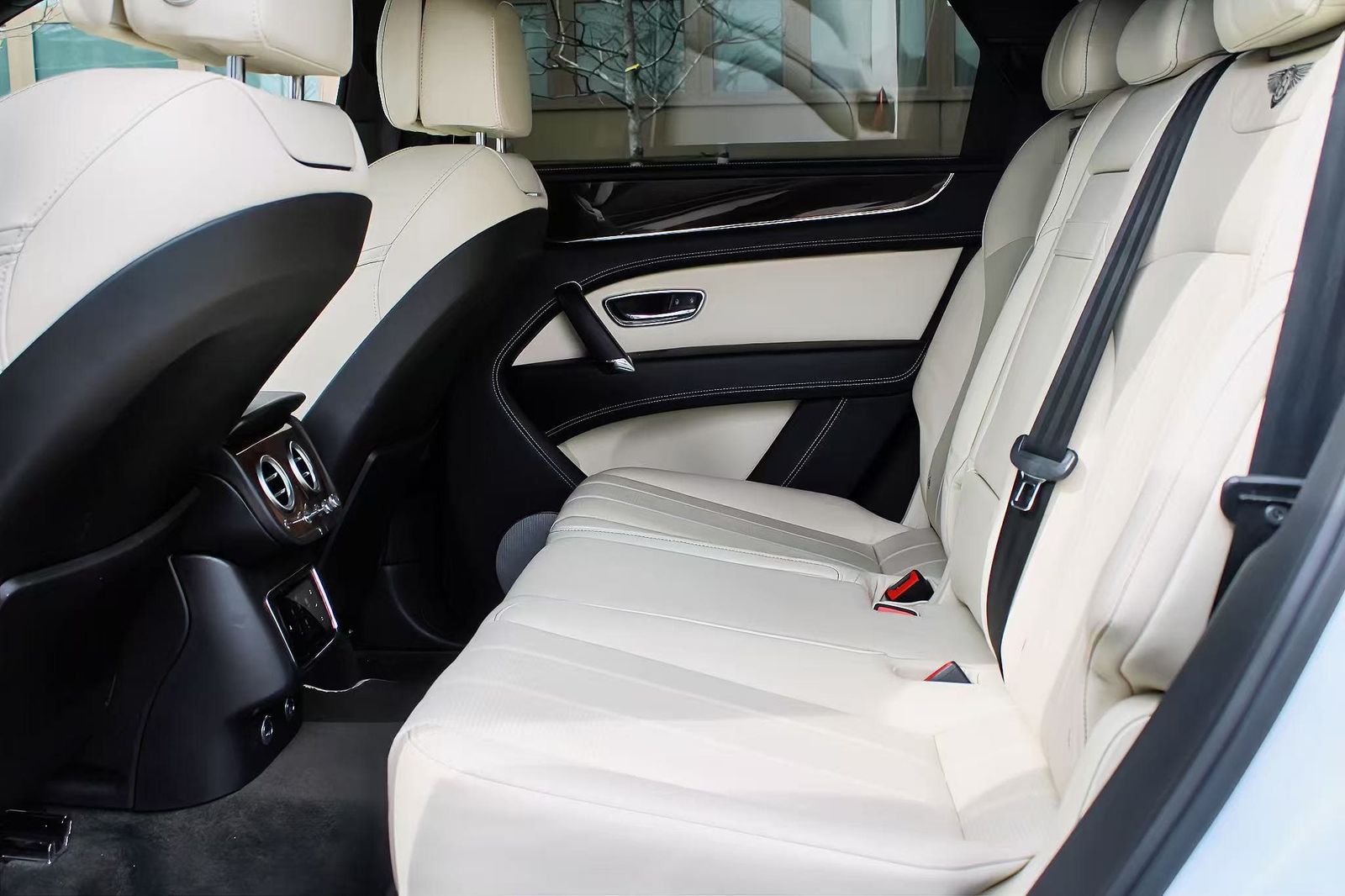 2018 Bentley Bentayga W12 Signature AWD