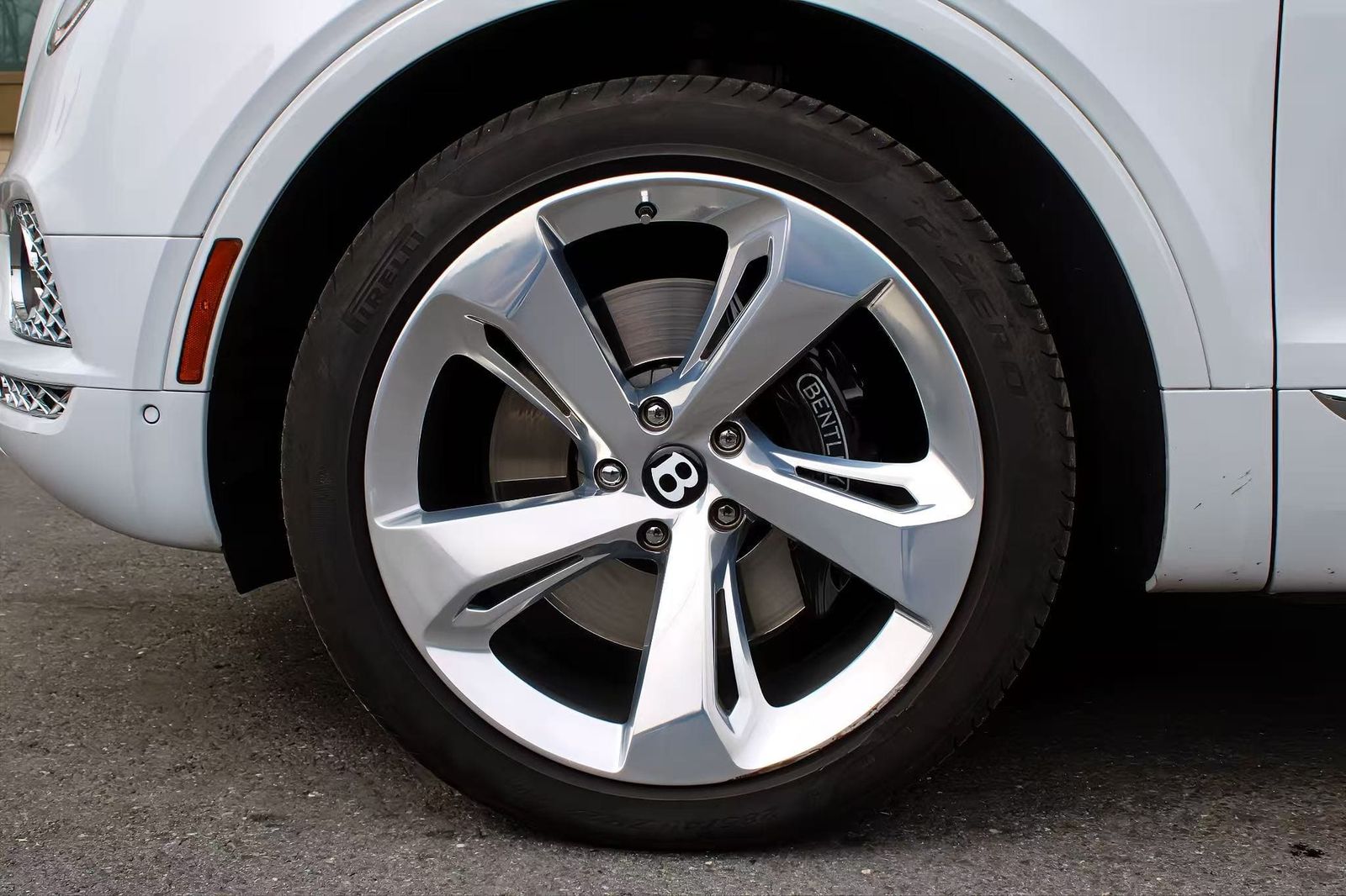 2018 Bentley Bentayga W12 Signature AWD