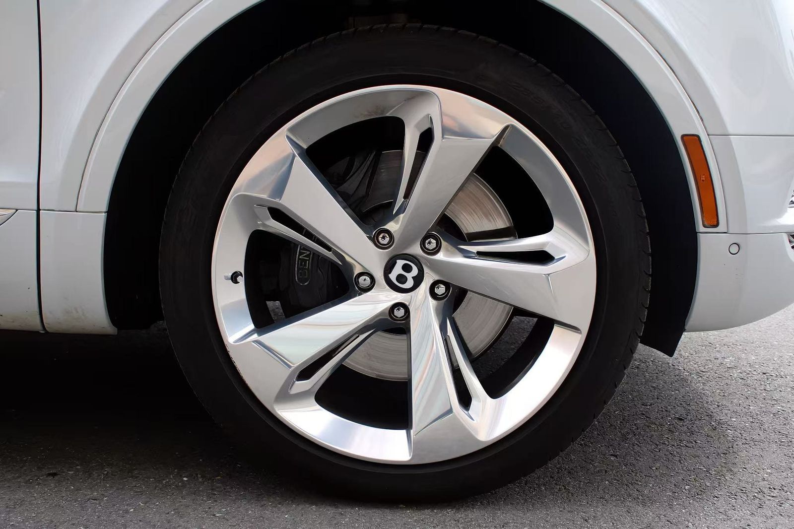 2018 Bentley Bentayga W12 Signature AWD