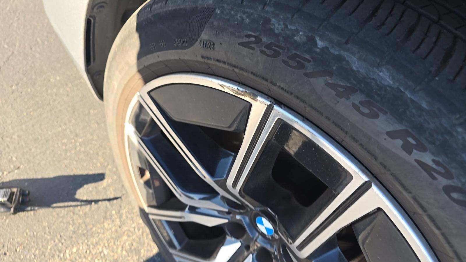 2024 BMW 7 Series 740i RWD