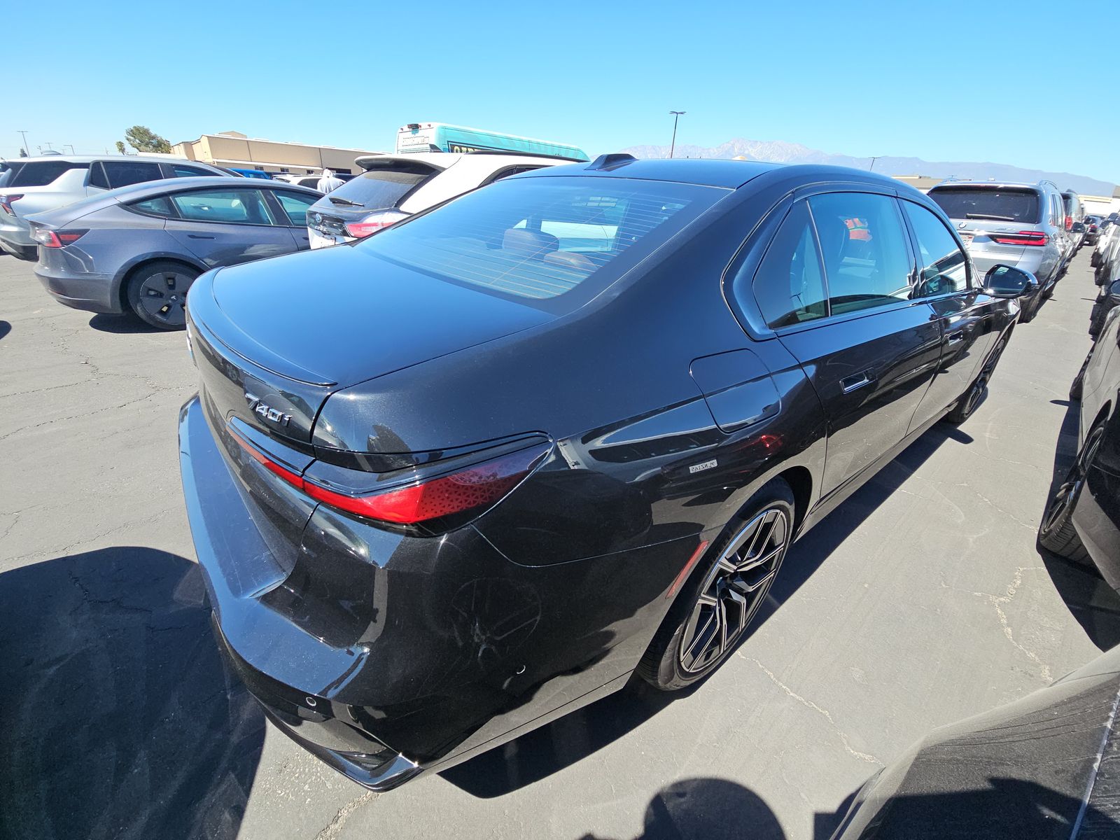 2025 BMW 7 Series 740i xDrive AWD