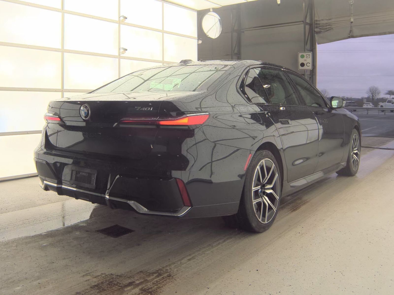 2025 BMW 7 Series 740i xDrive AWD