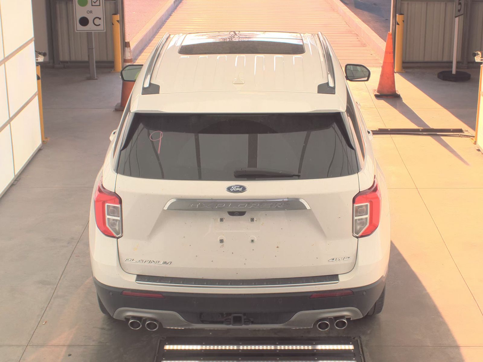 2023 Ford Explorer Platinum AWD