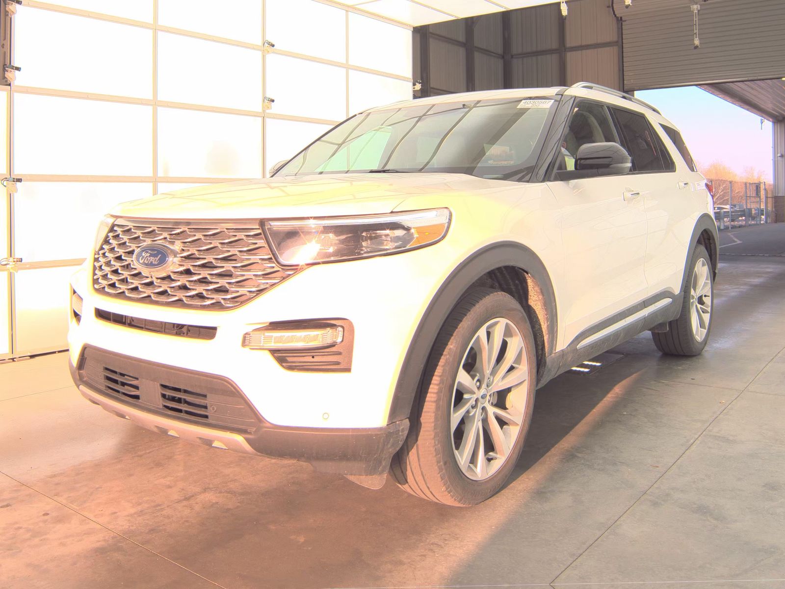 2023 Ford Explorer Platinum AWD