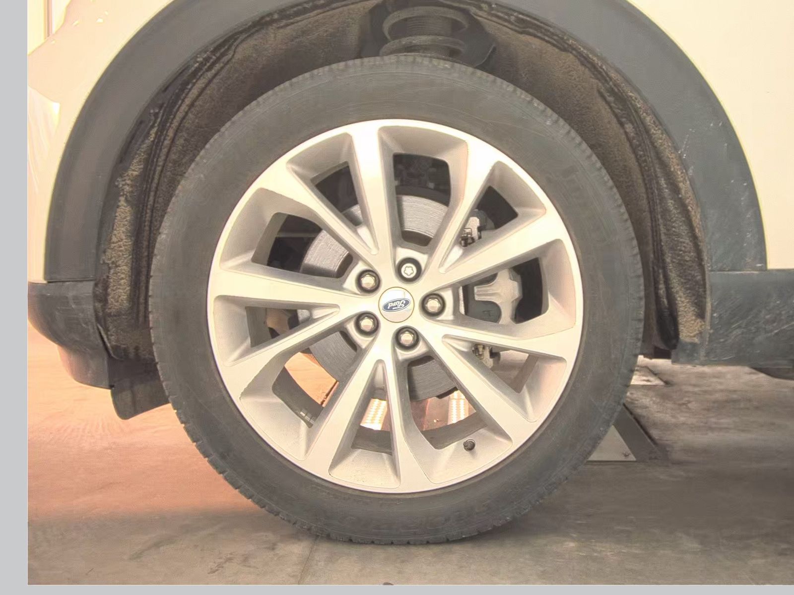 2023 Ford Explorer Platinum AWD