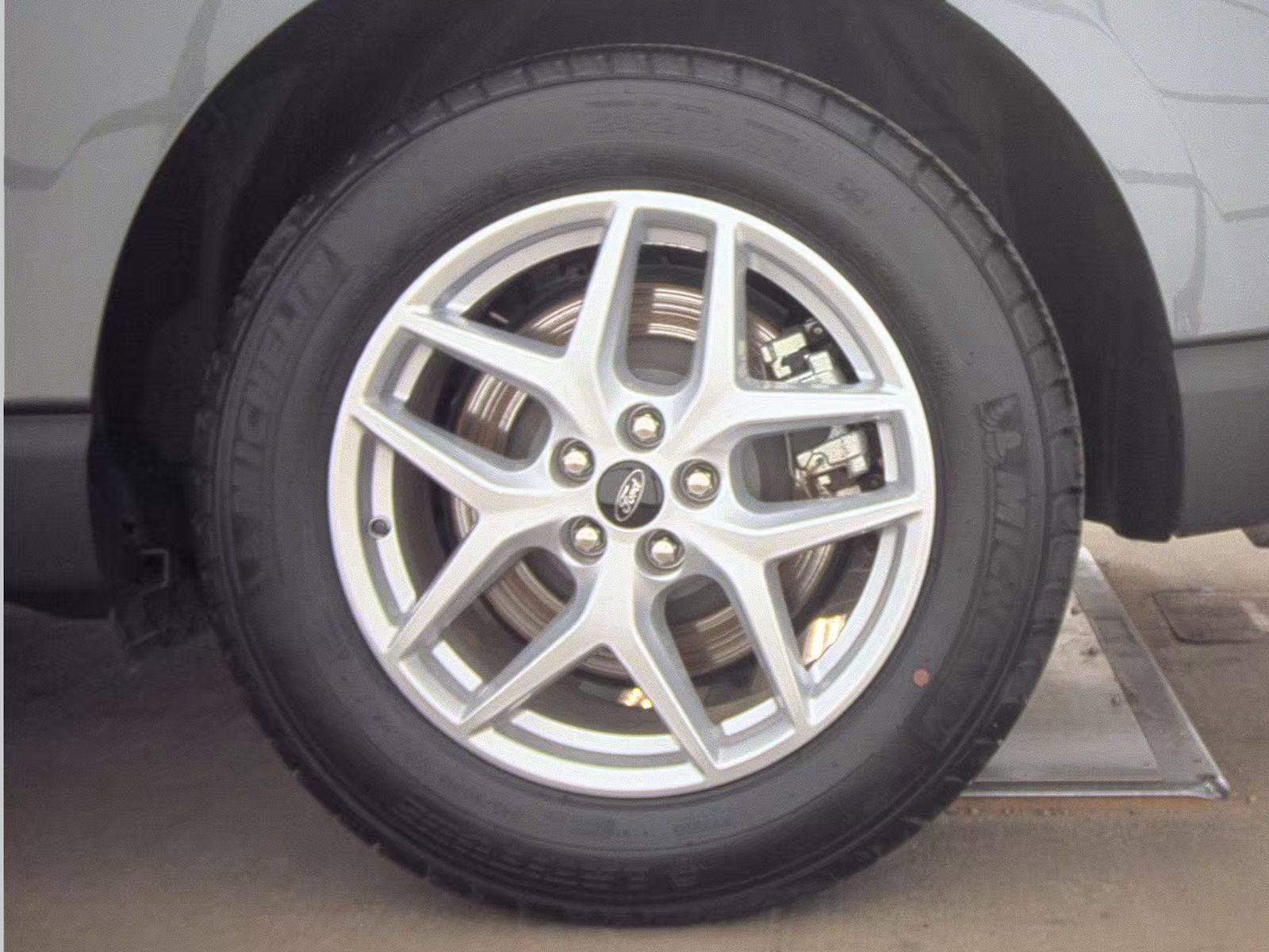 2023 Ford Edge SEL AWD