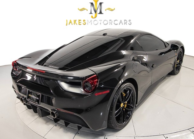 2018 Ferrari 488 GTB RWD