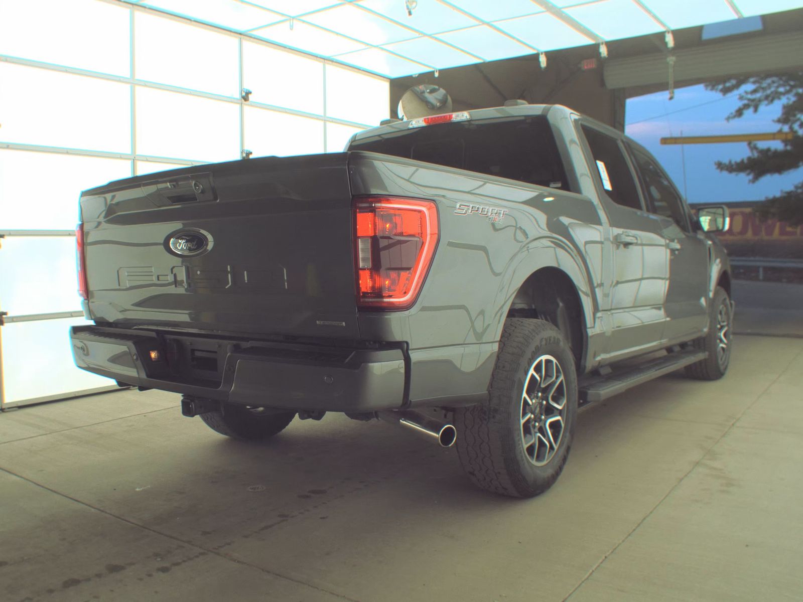 2022 Ford F-150 XLT AWD