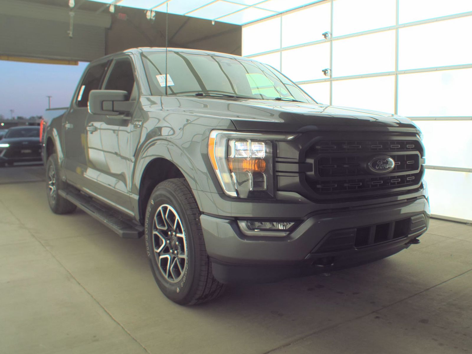 2022 Ford F-150 XLT AWD