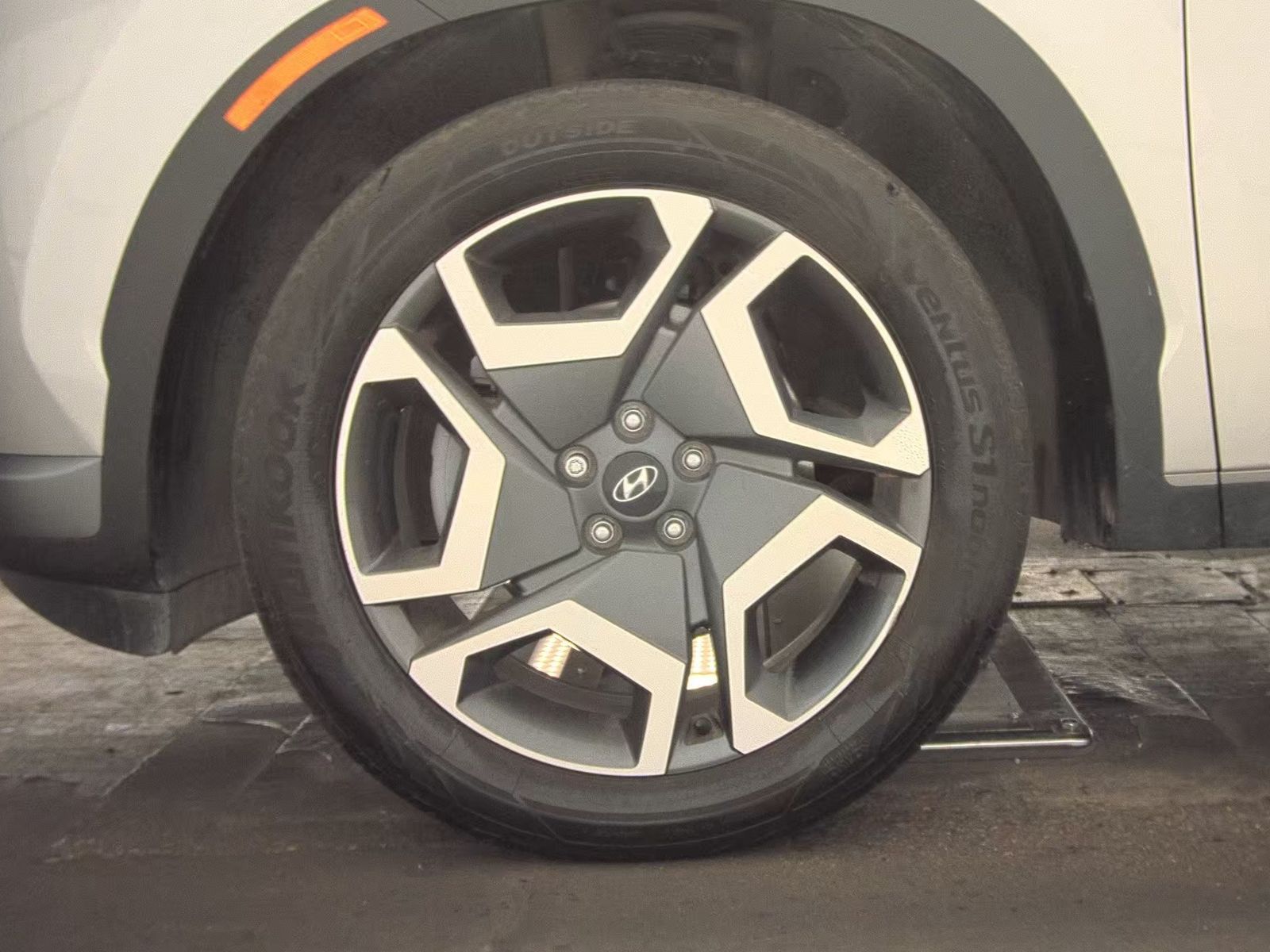 HYUNDAI SEL PRM - 10