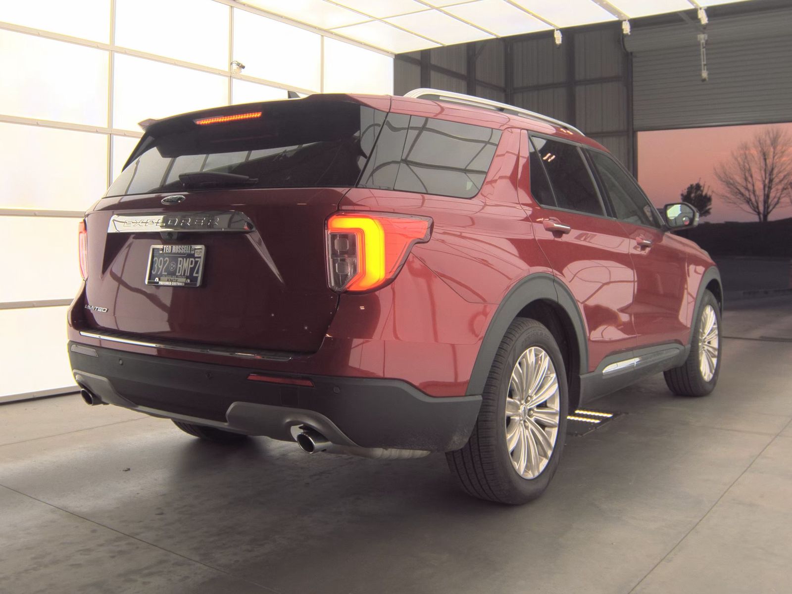 2023 Ford Explorer Limited RWD