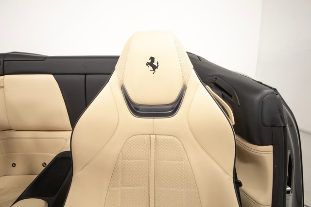 2020 Ferrari Portofino Base RWD