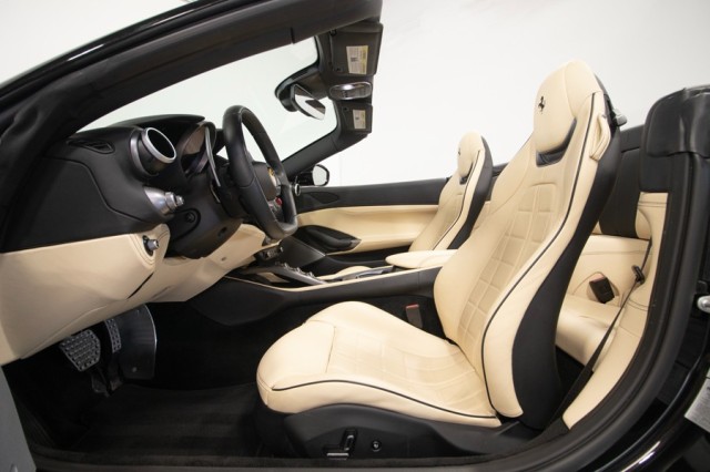 2020 Ferrari Portofino Base RWD