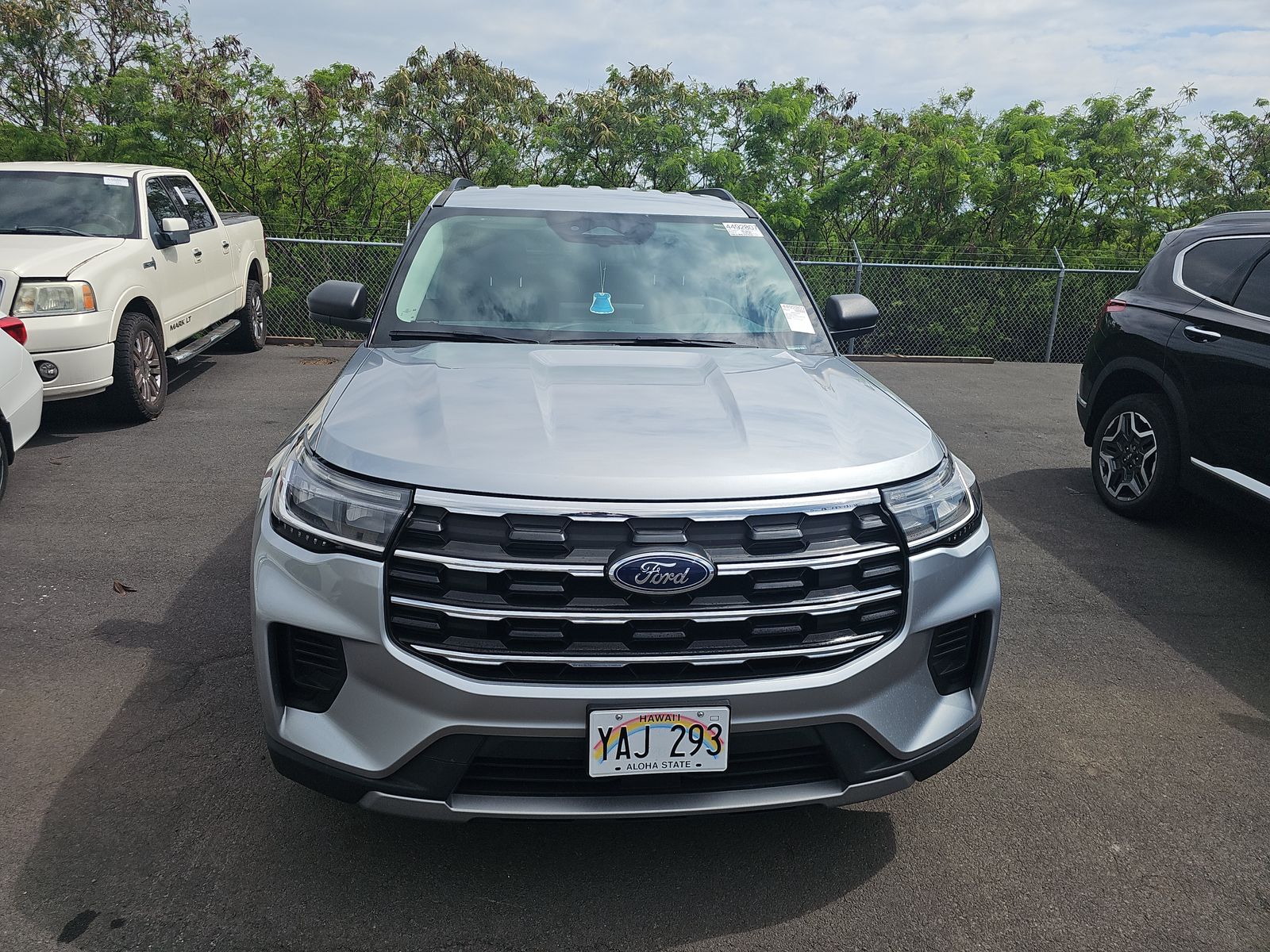 FORD EXPLORER - 3