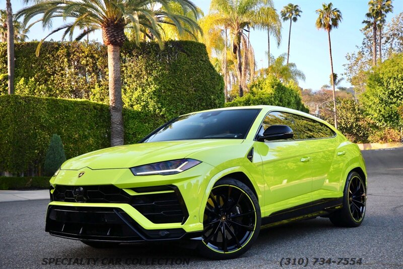 2022 Lamborghini Urus Base AWD