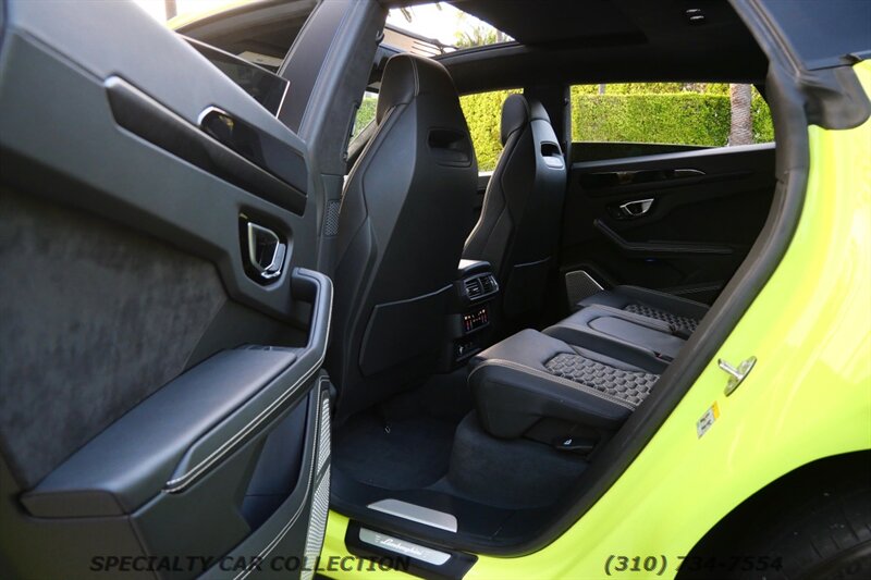 2022 Lamborghini Urus Base AWD