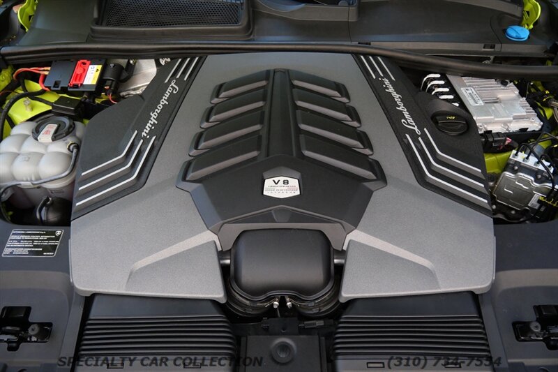 2022 Lamborghini Urus Base AWD