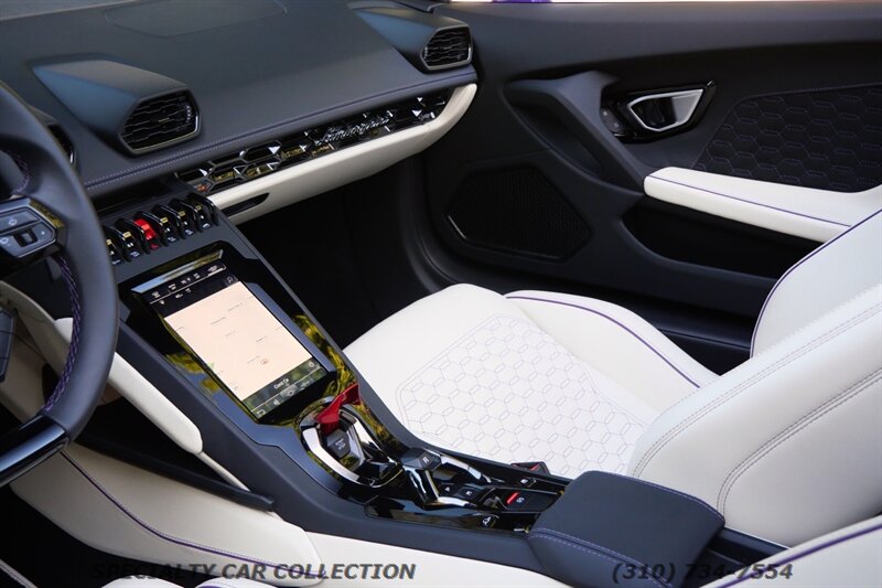 2023 Lamborghini Huracan EVO RWD