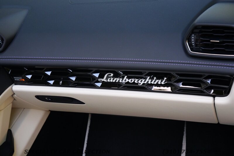 2023 Lamborghini Huracan EVO RWD