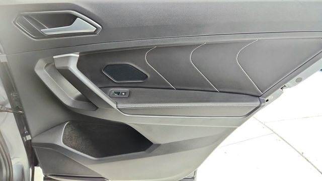 2023 Volkswagen Tiguan 2.0T SE R-Line Black FWD