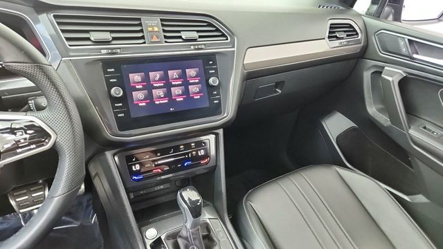 2023 Volkswagen Tiguan 2.0T SE R-Line Black FWD