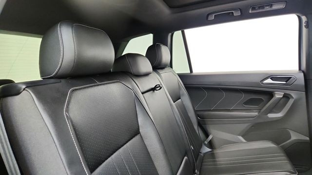 2023 Volkswagen Tiguan 2.0T SE R-Line Black FWD