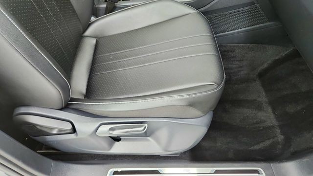 2023 Volkswagen Tiguan 2.0T SE R-Line Black FWD