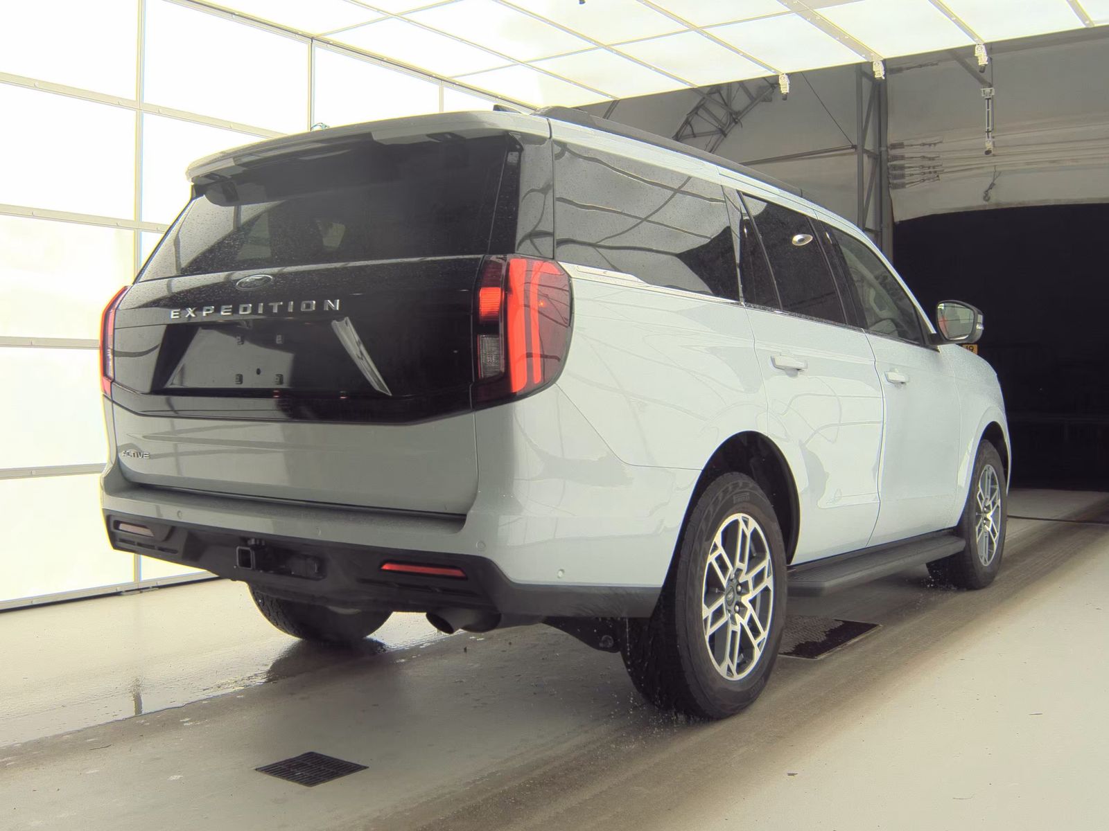 FORD EXPEDITION - 6