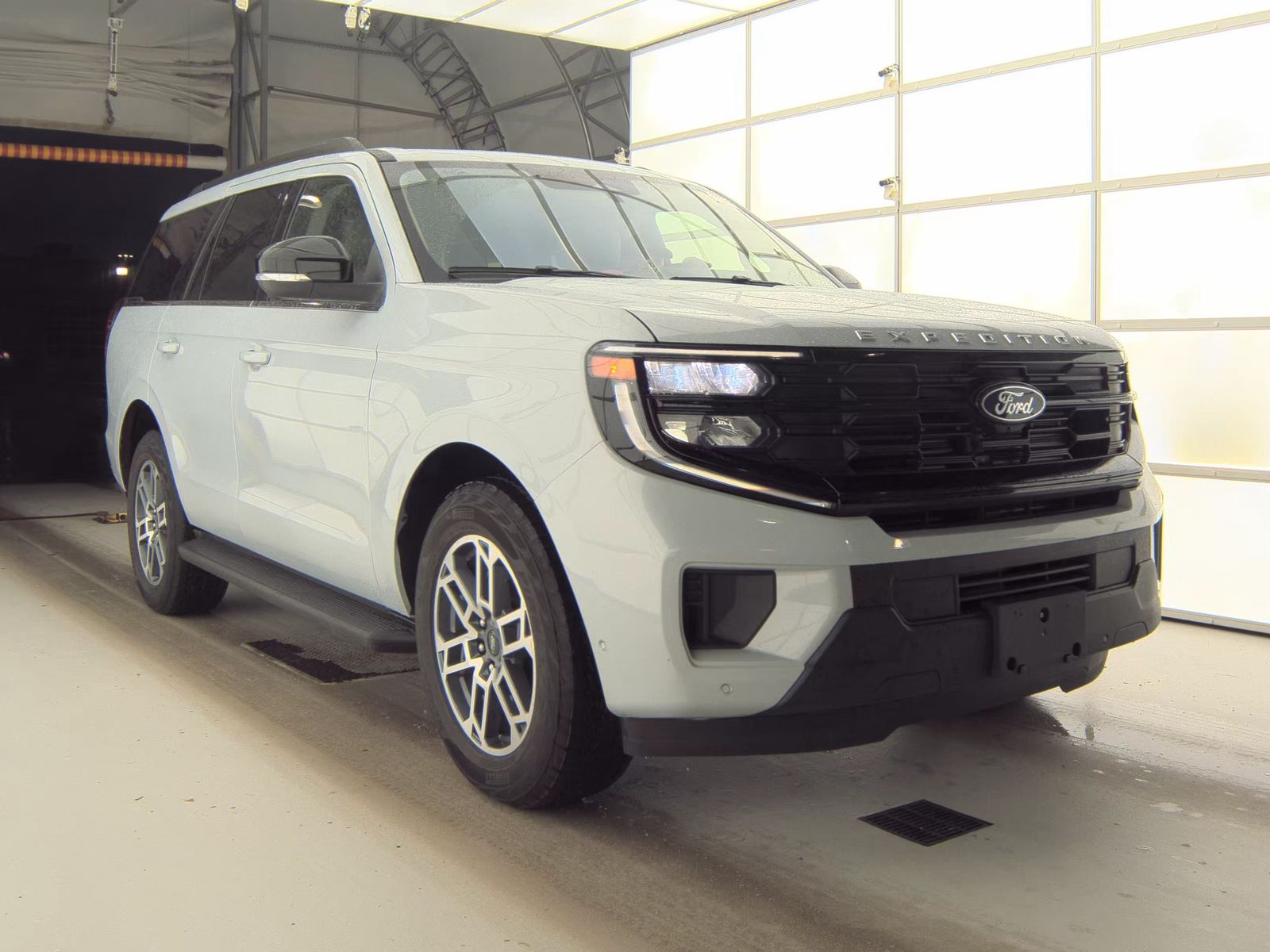 FORD EXPEDITION - 5
