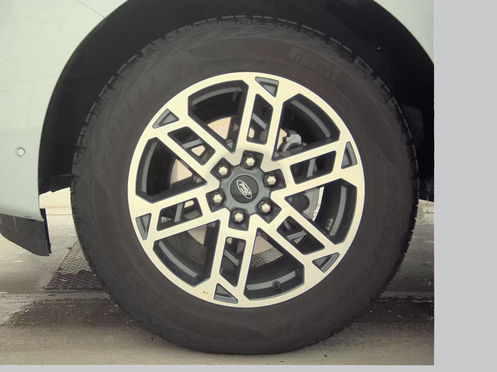 FORD EXPEDITION - 10