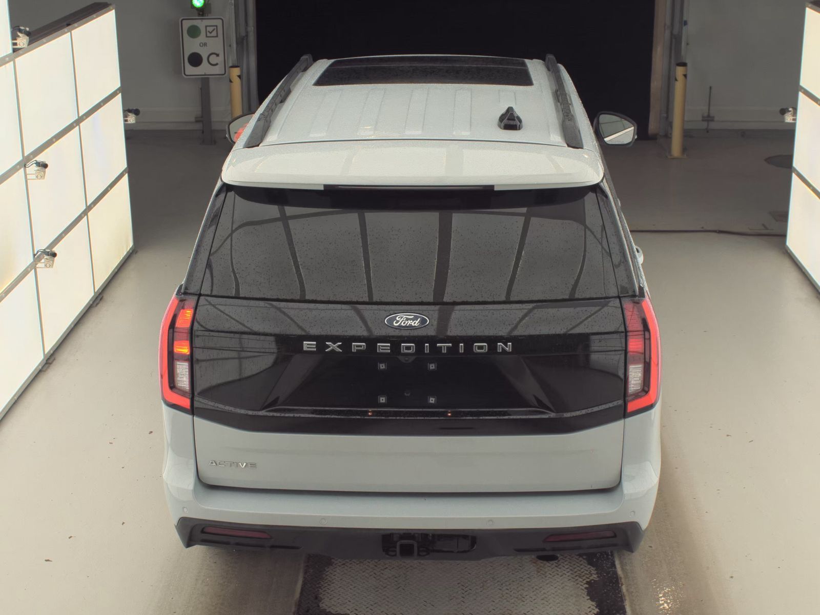 FORD EXPEDITION - 7