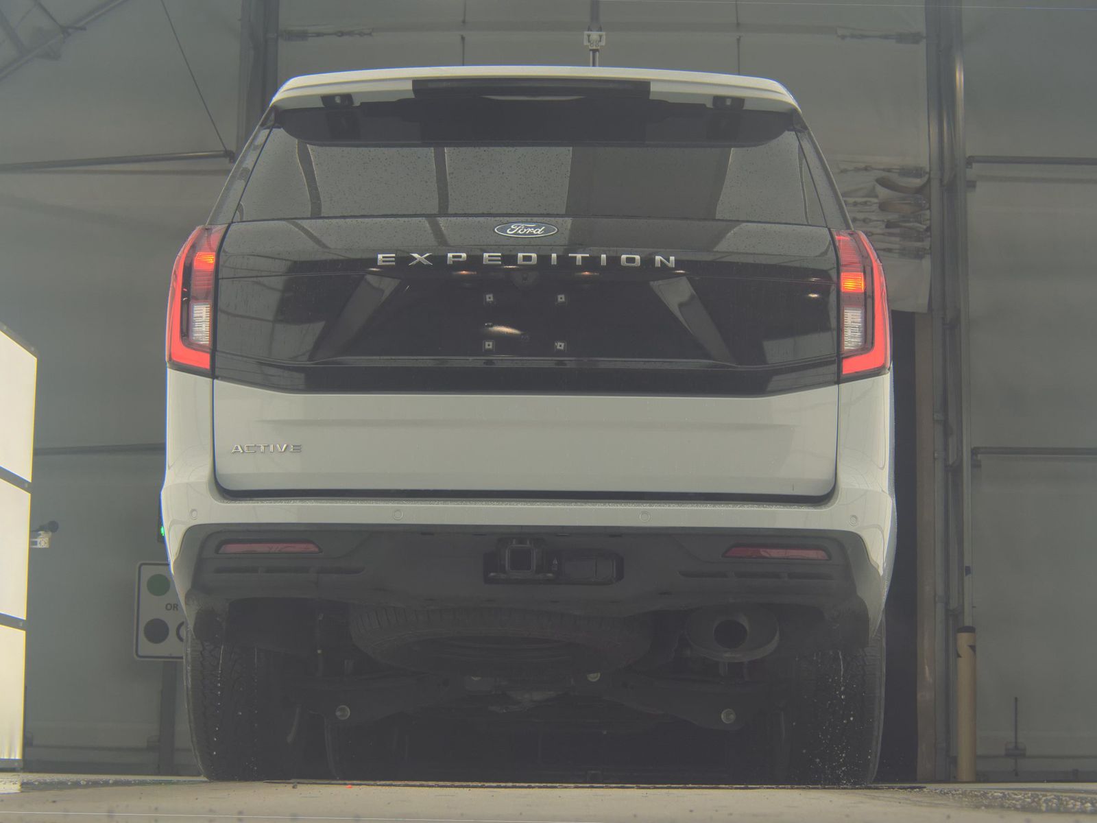 FORD EXPEDITION - 8