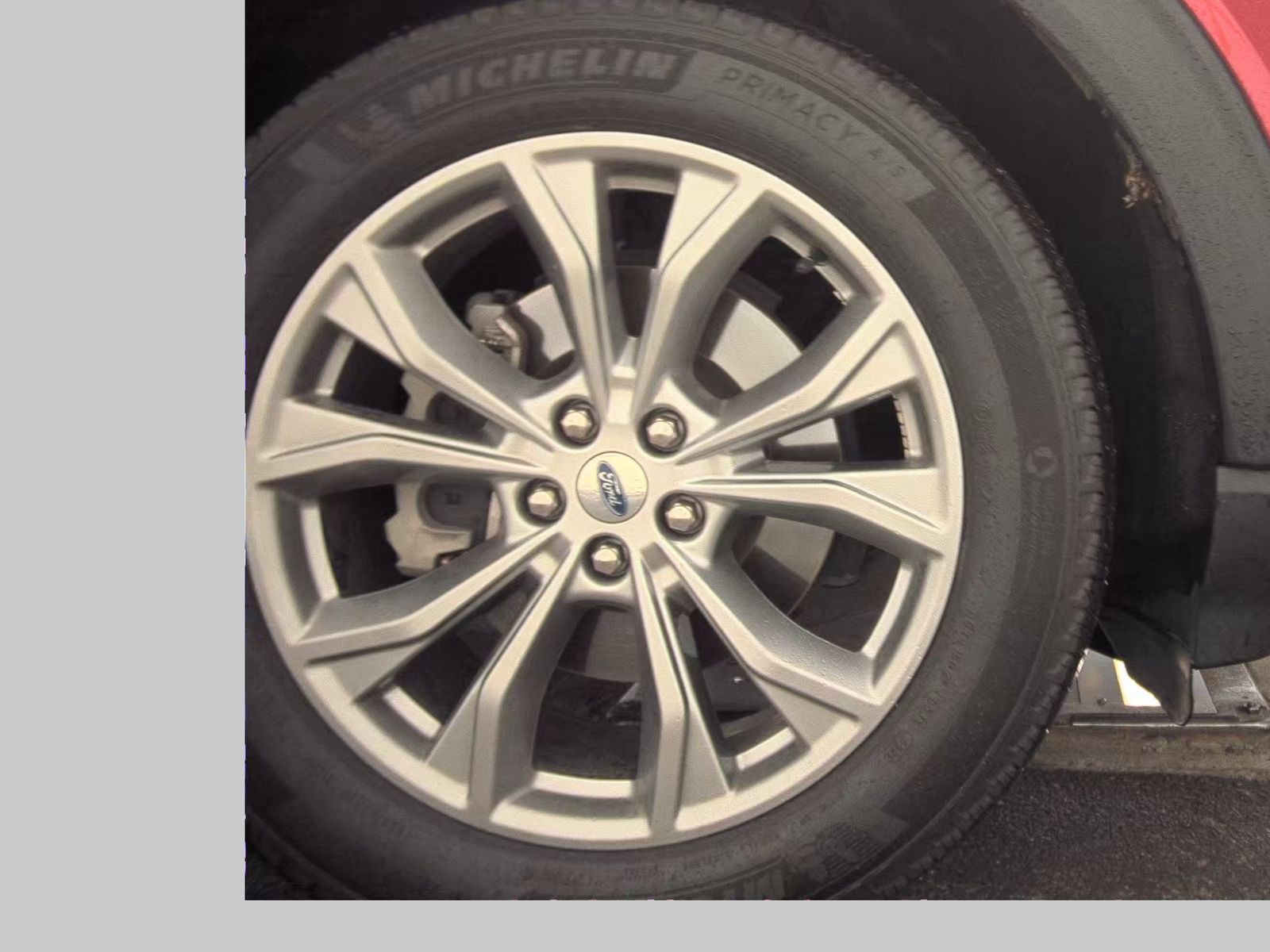 2023 Ford Explorer XLT AWD