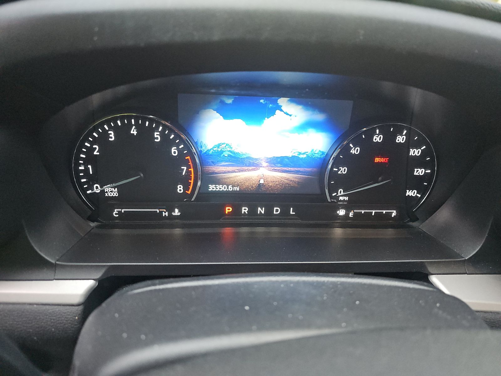 2023 Ford Explorer XLT AWD