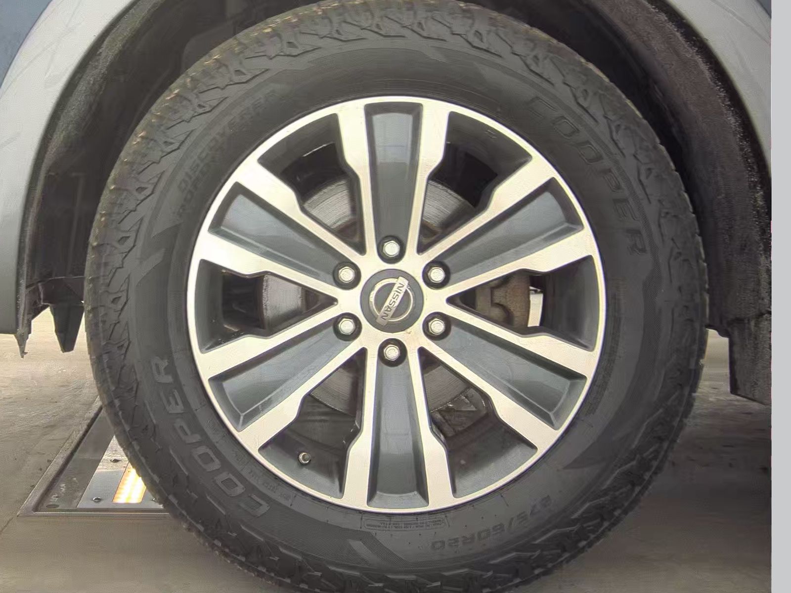 NISSAN ARMADA - 10