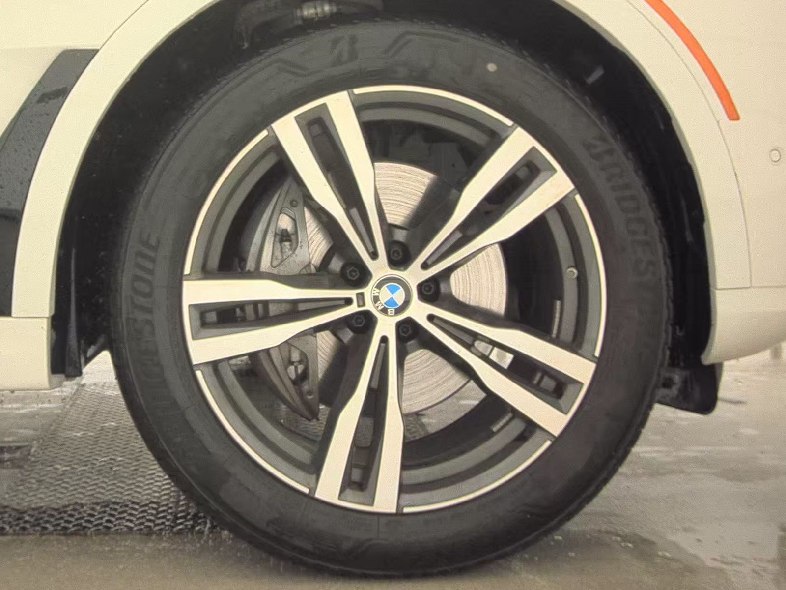 2026 BMW X7 xDrive40i AWD