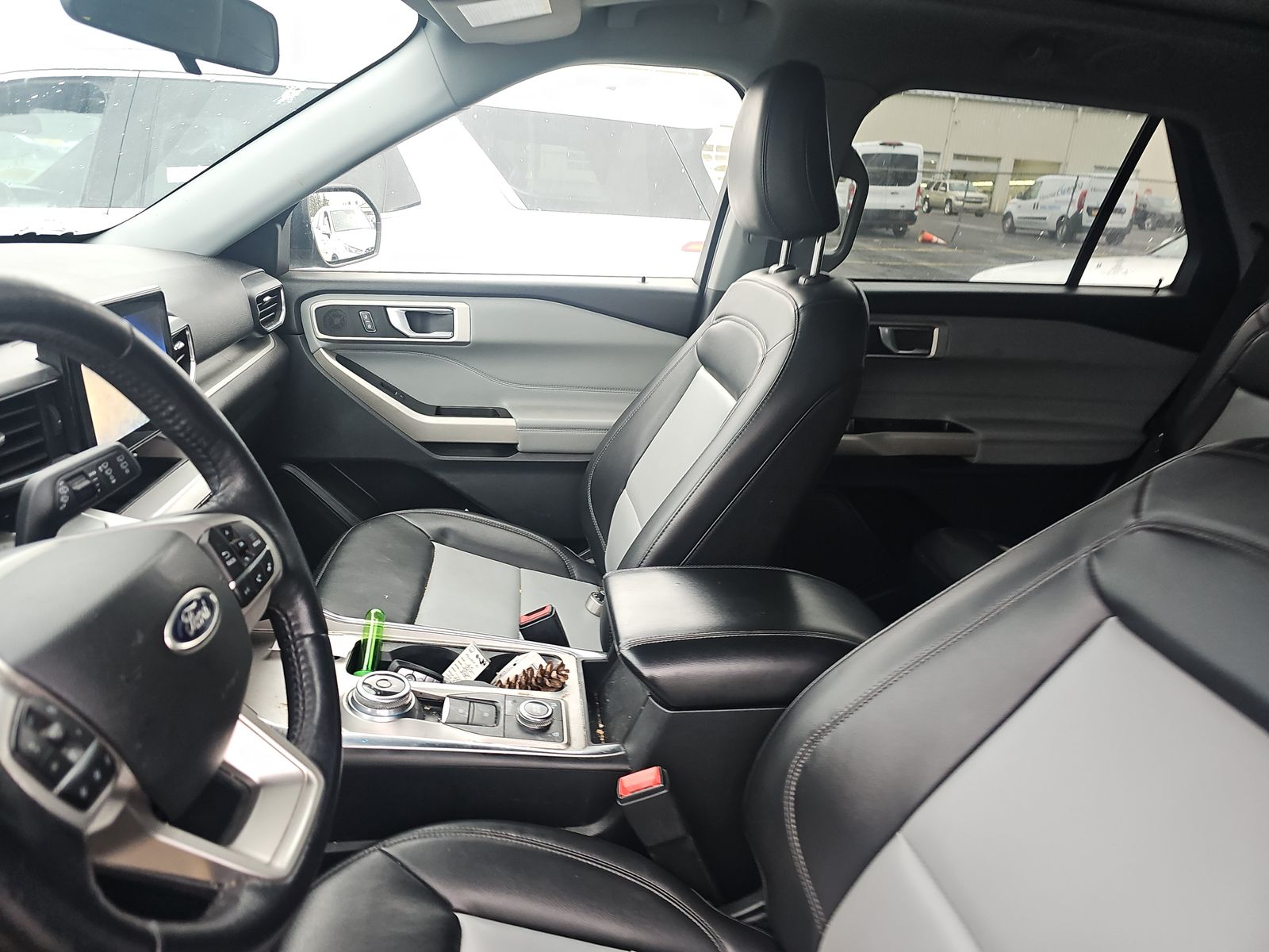 2022 Ford Explorer XLT AWD