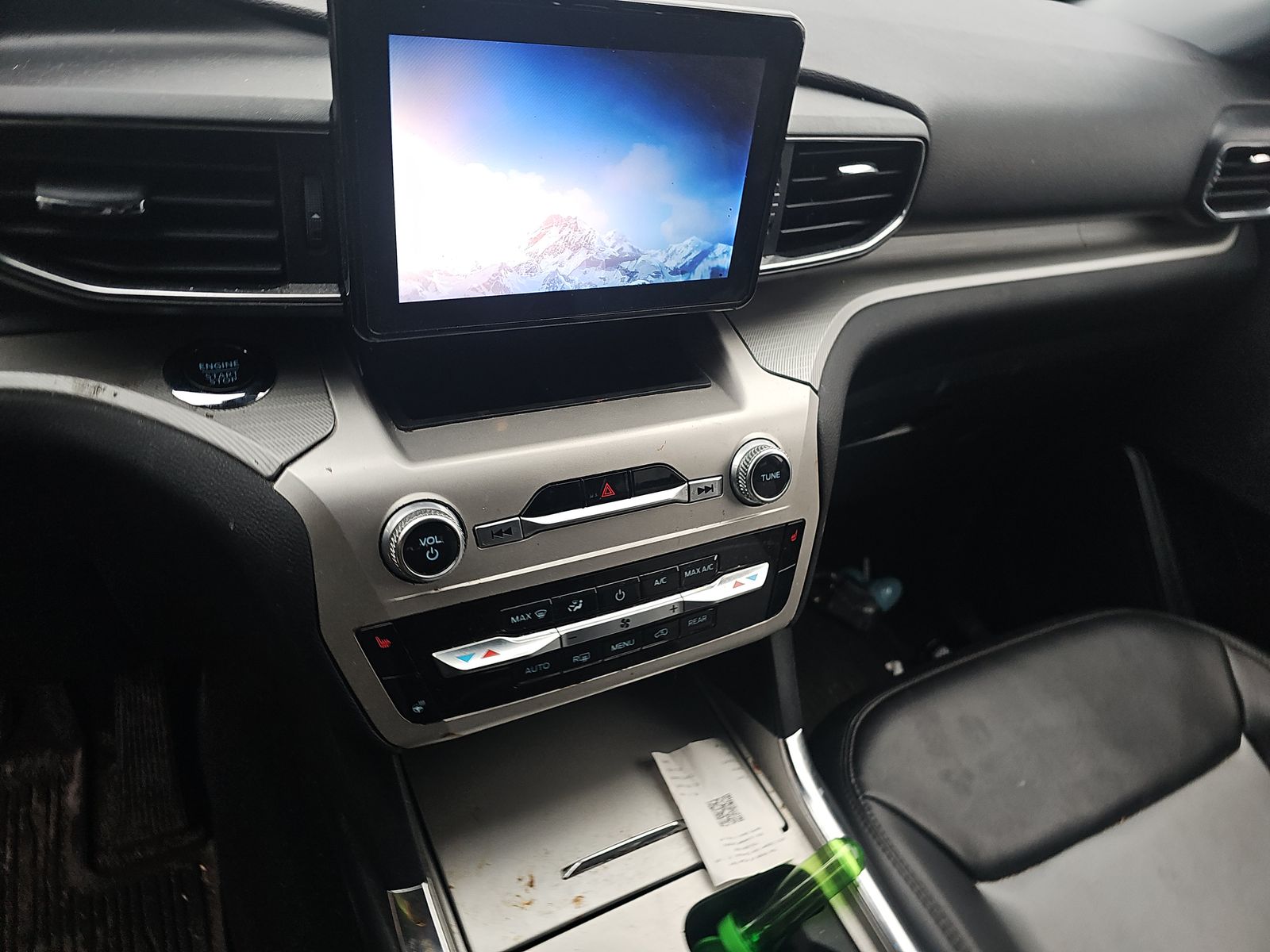 2022 Ford Explorer XLT AWD