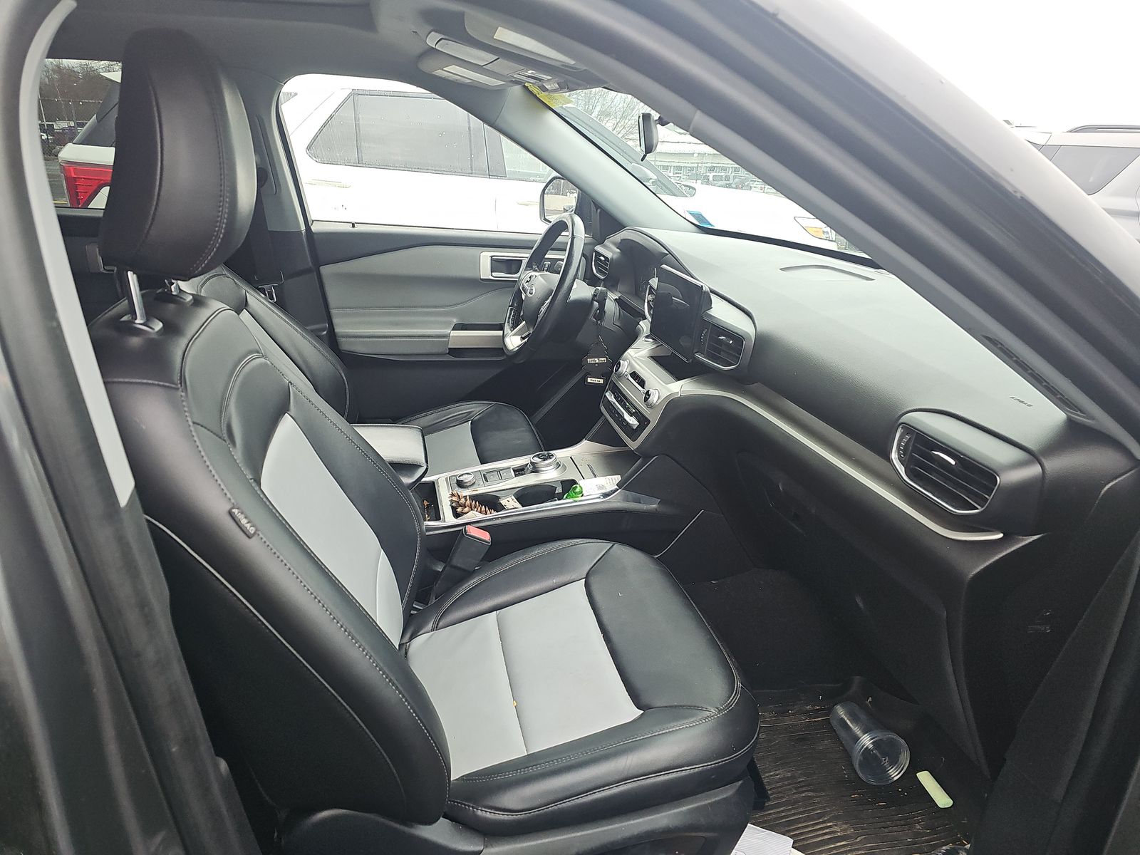 2022 Ford Explorer XLT AWD