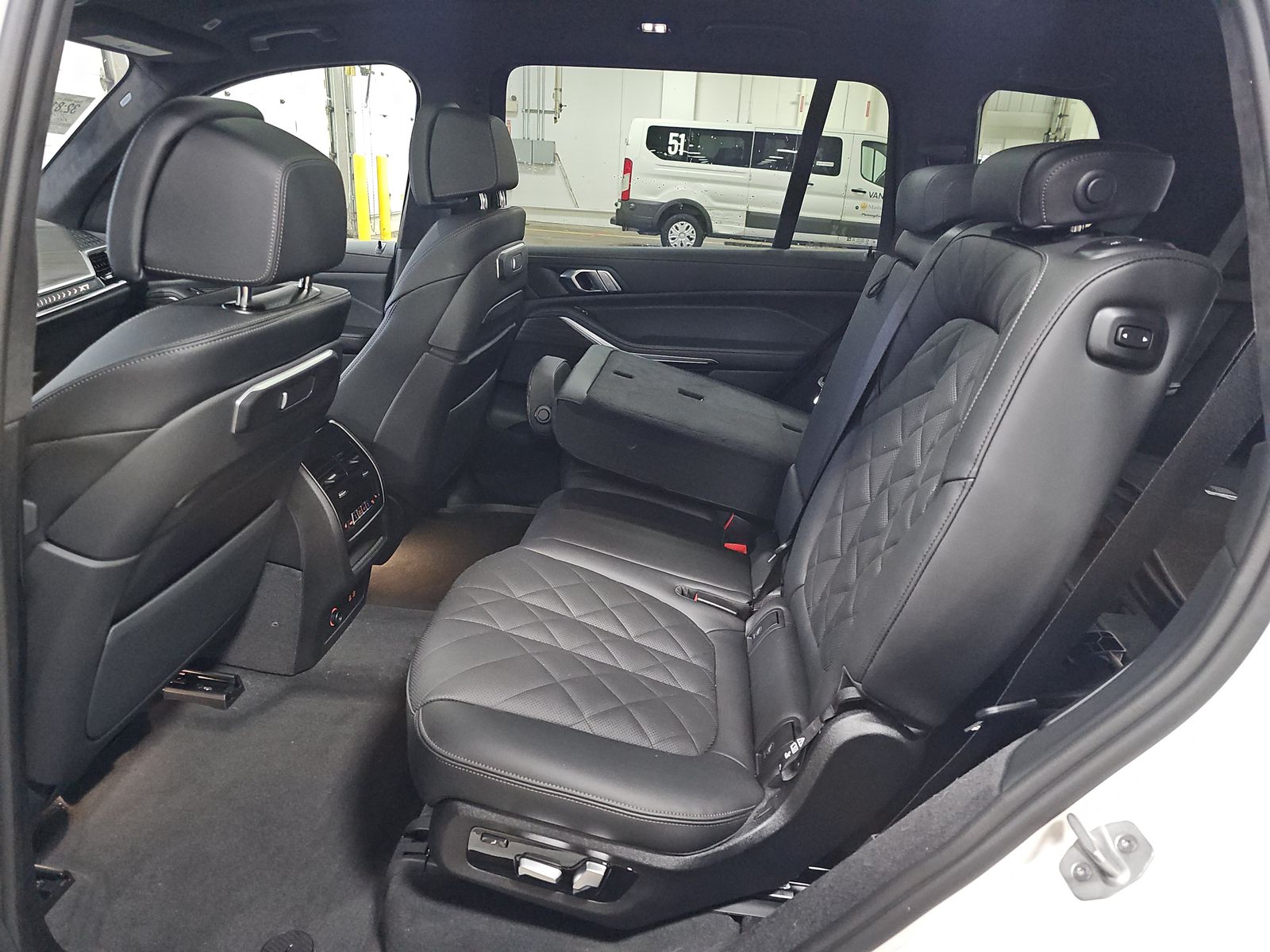 2026 BMW X7 xDrive40i AWD