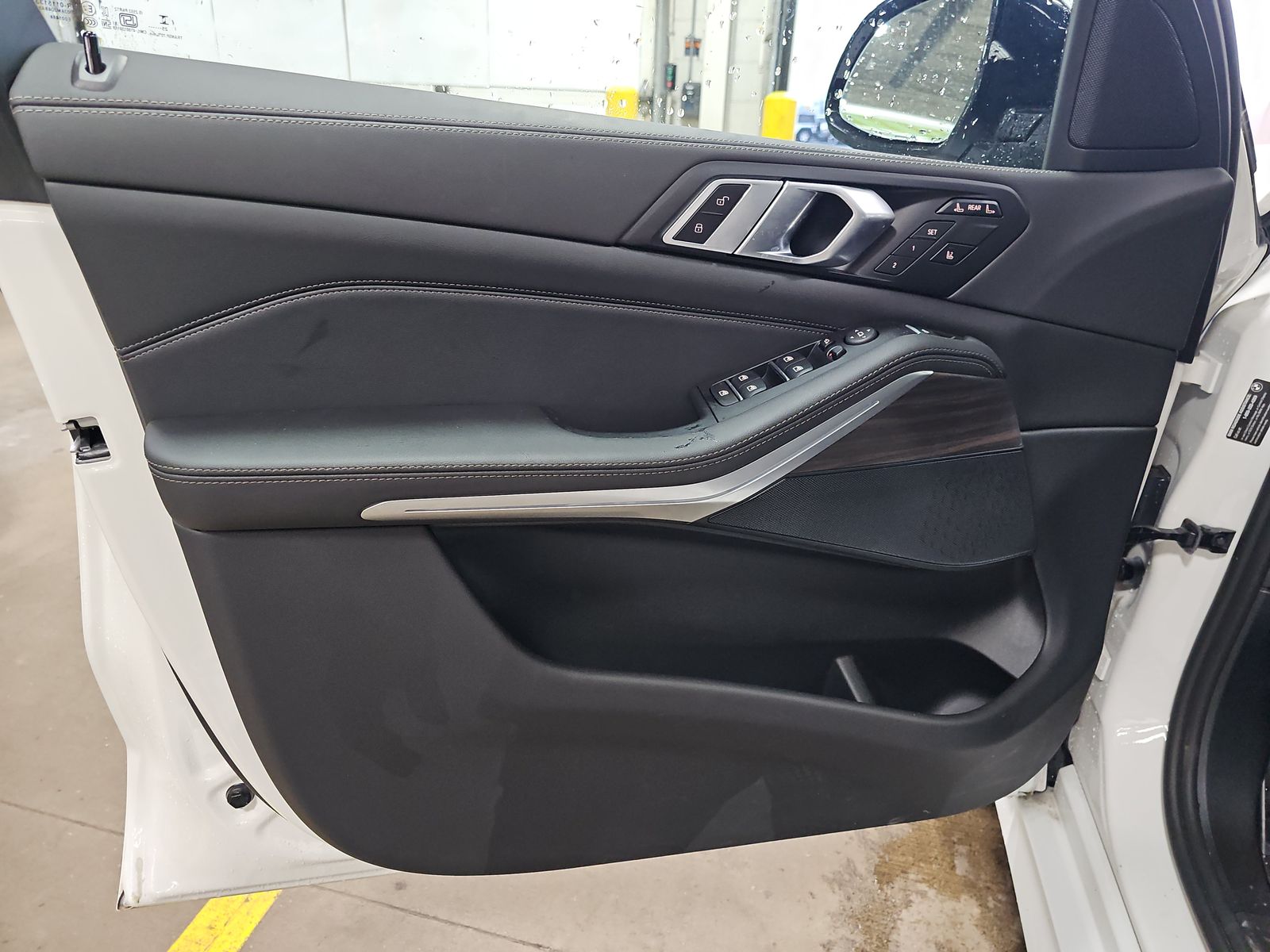 2026 BMW X7 xDrive40i AWD