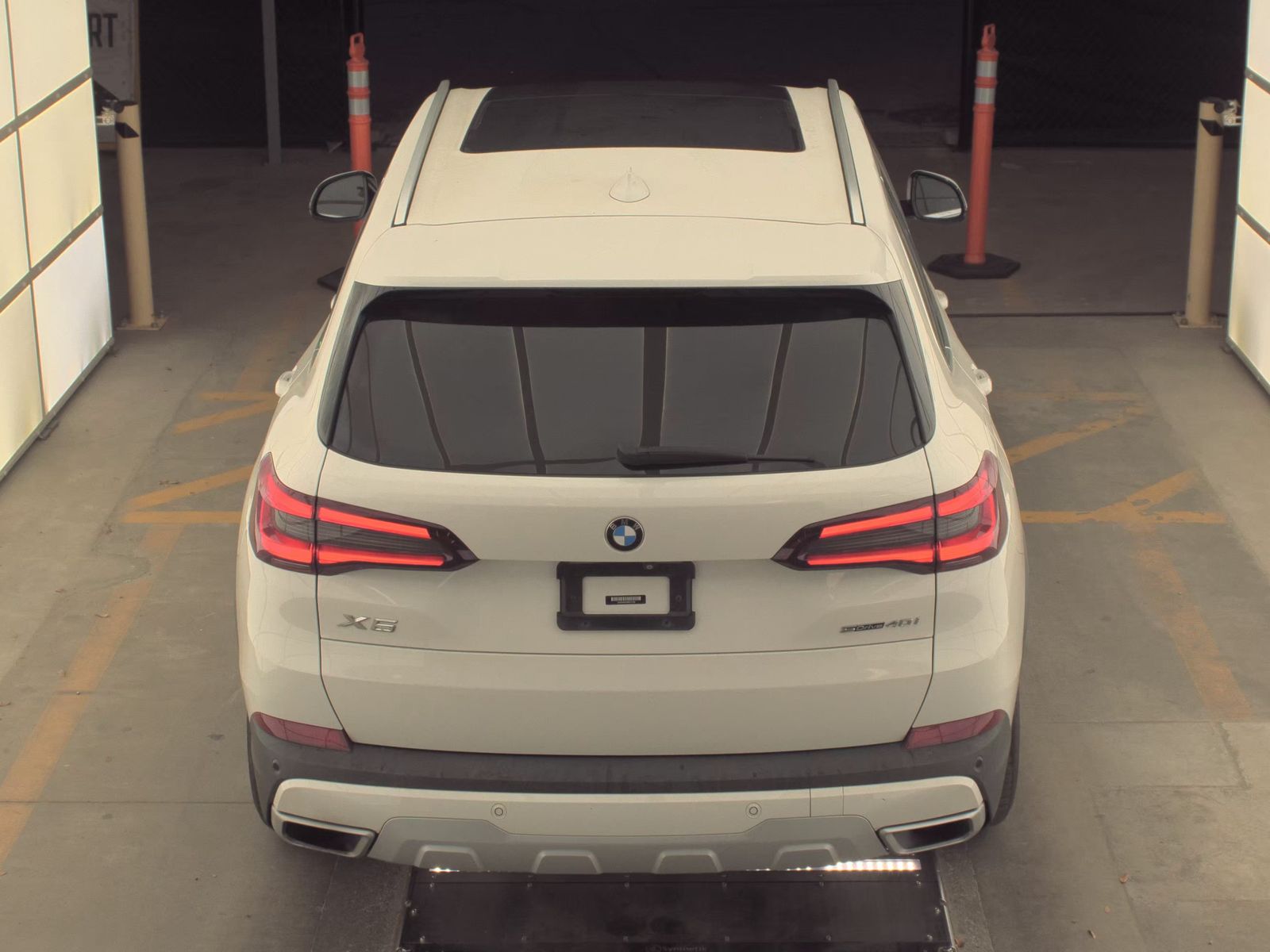 2021 BMW X5 sDrive40i RWD