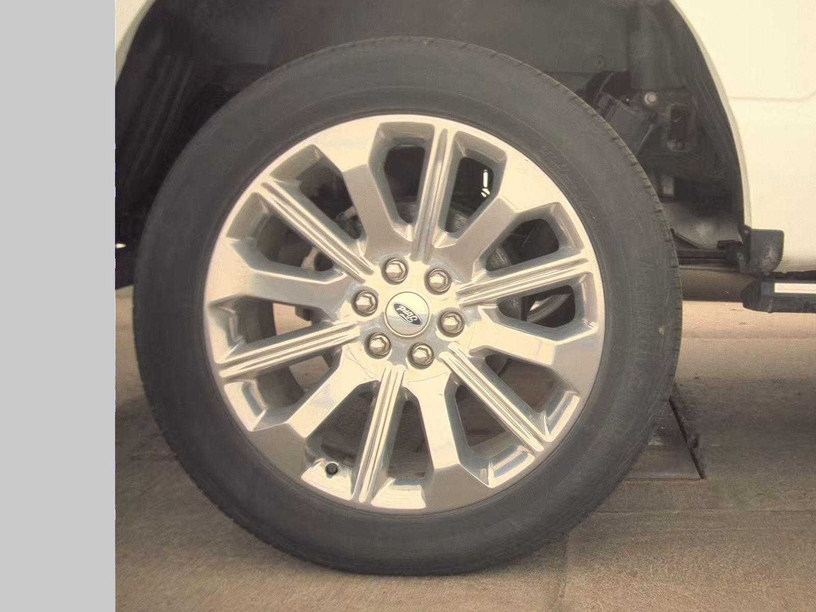 2022 Ford F-150 Hybrid Limited AWD