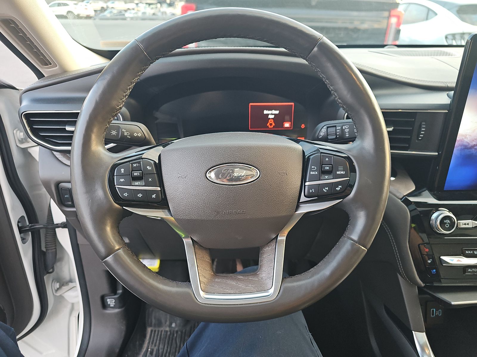 2023 Ford Explorer Platinum AWD