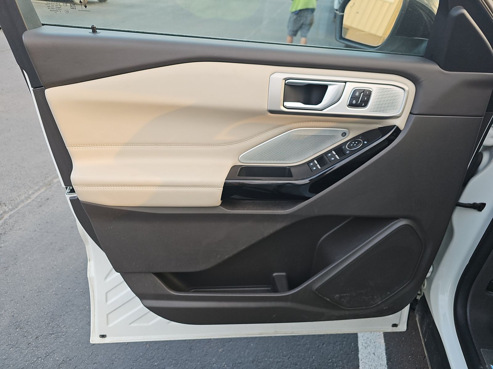 2023 Ford Explorer Platinum AWD