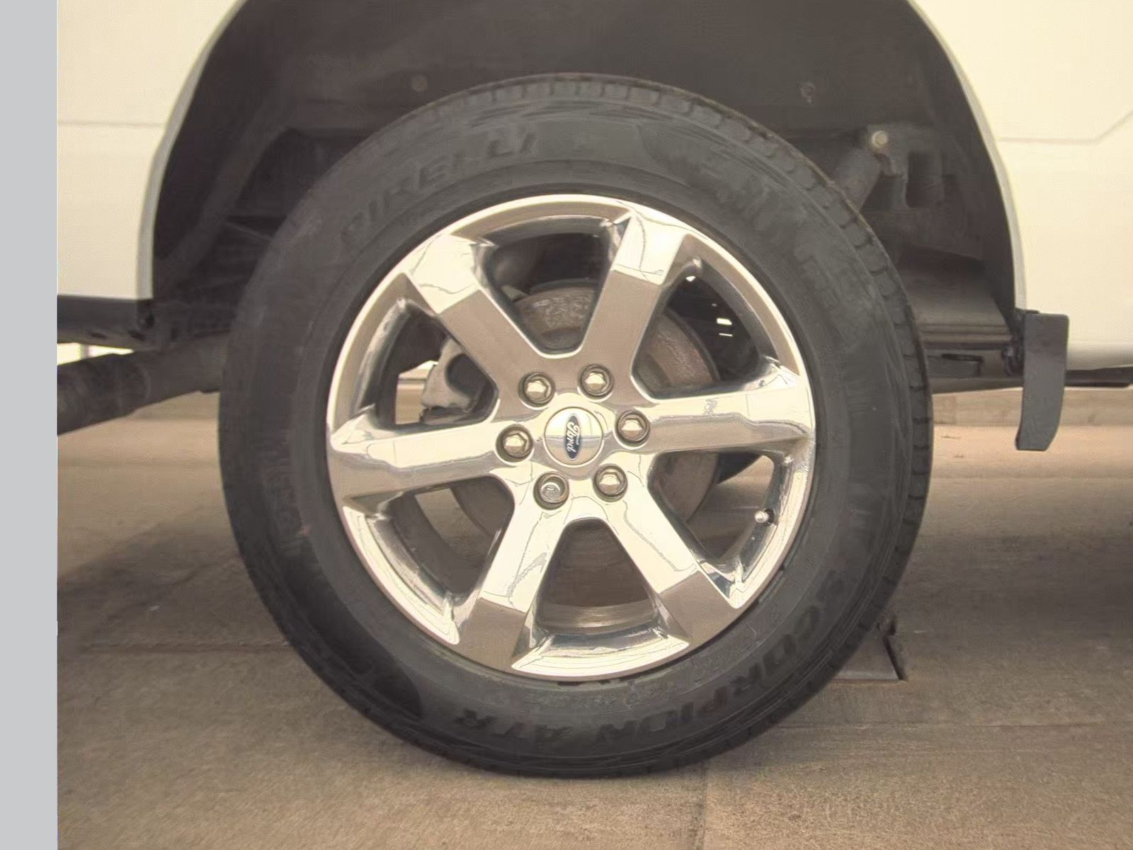 2023 Ford F-150 Lariat AWD