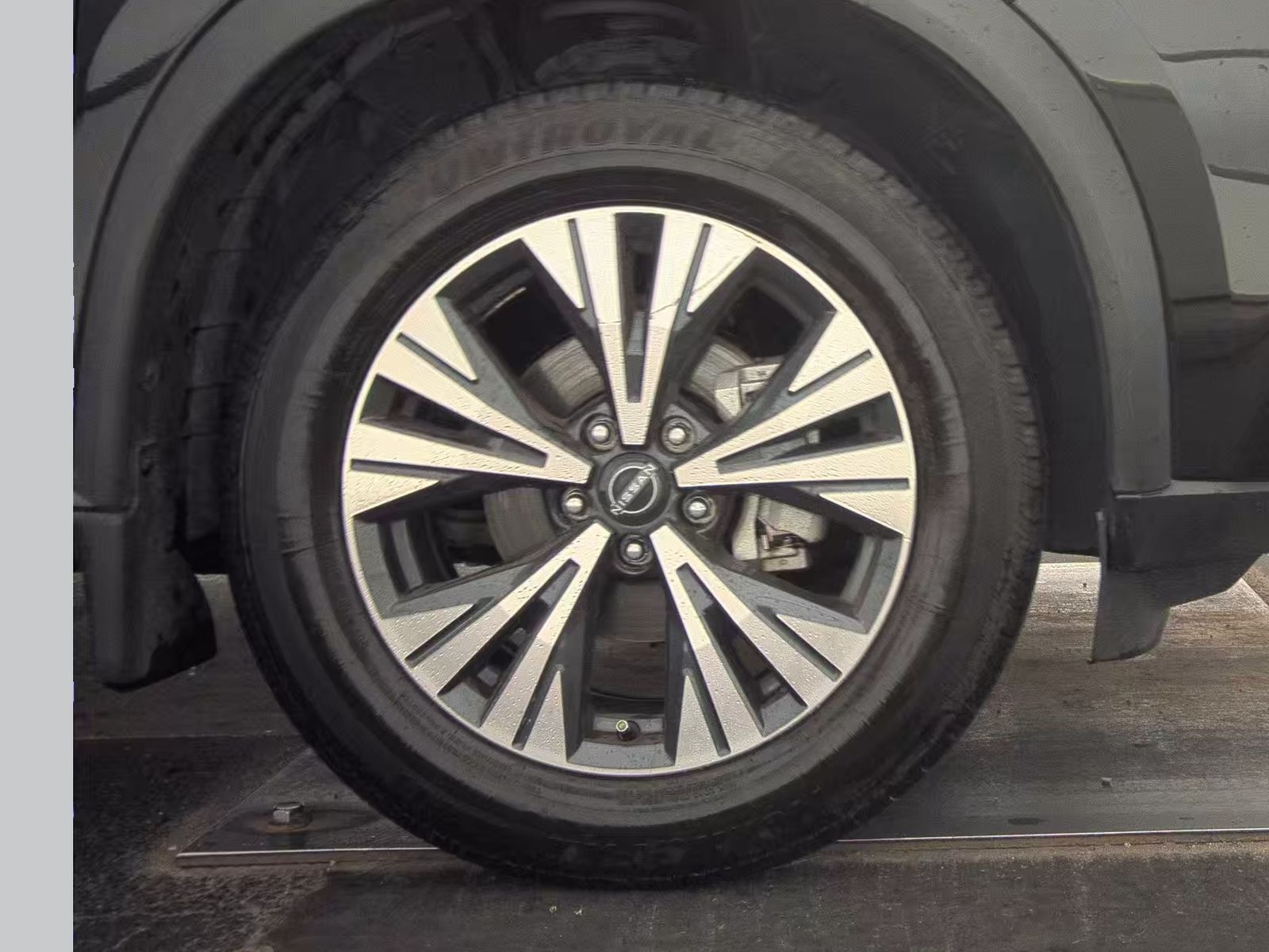 2023 Nissan Rogue SV FWD